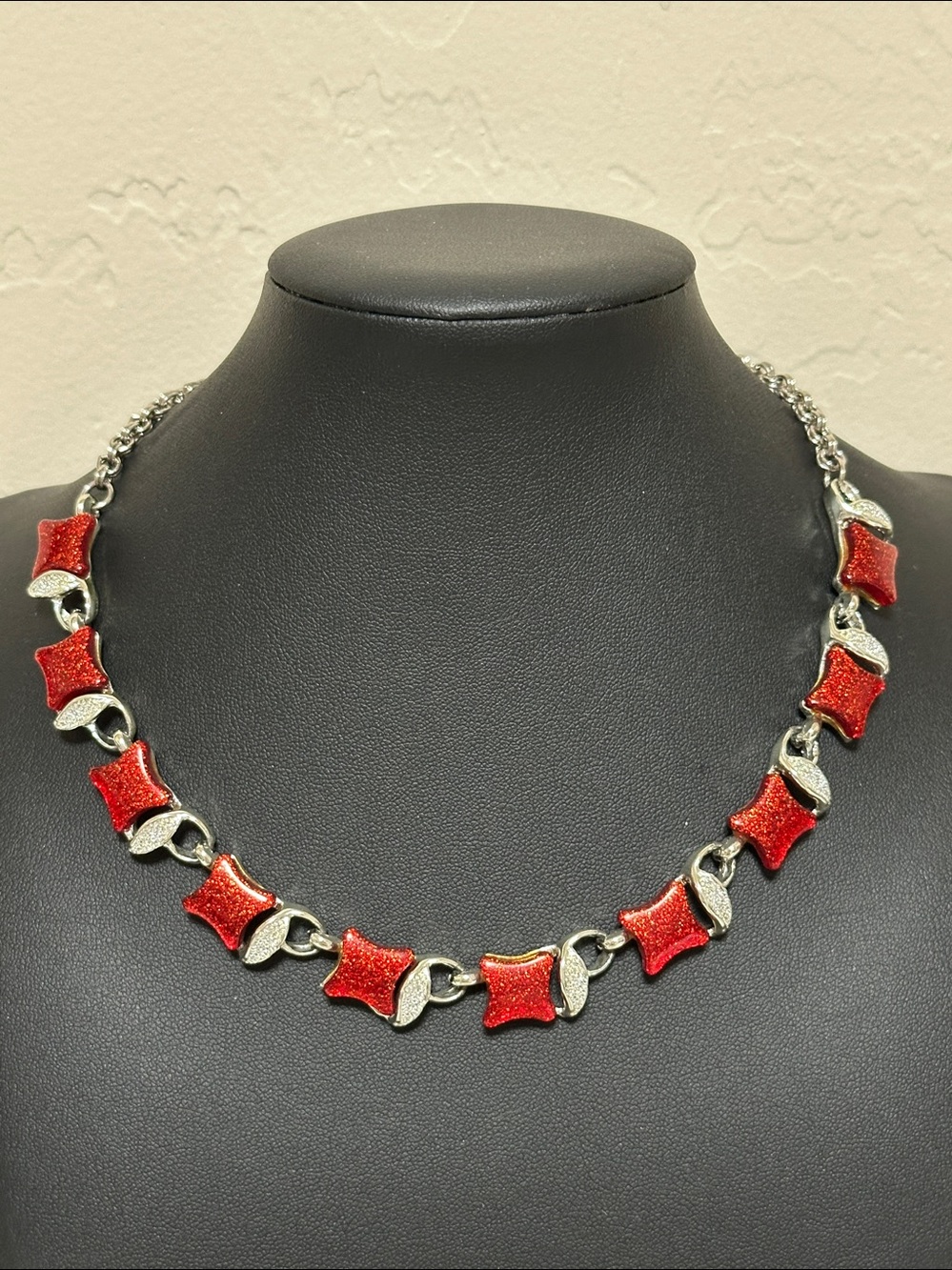 Vintage Silversmith Style Thermoset Panel Choker Necklace